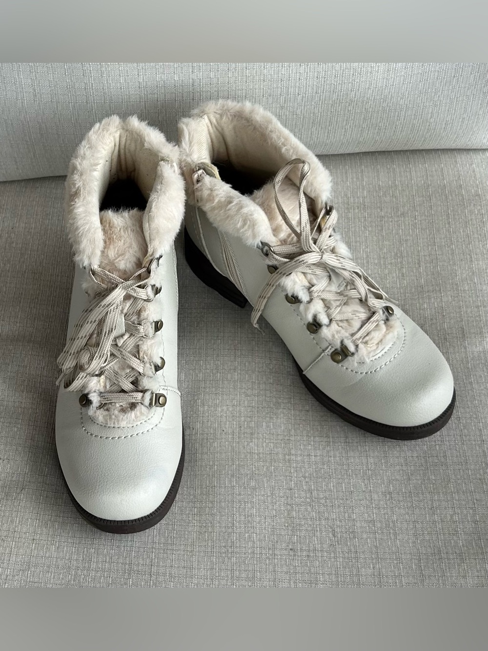 Earth Origins Cream Randi Rex Faux-Fur Cuff Ankle Boots